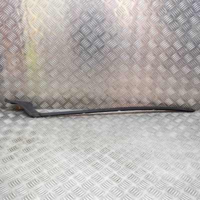 Ornament vertical parbriz st&amp;acirc;nga JAGUAR E-PACE X540 2018 OEM: J9C3-025A53-A foto