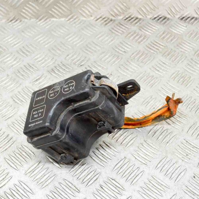 Panou de siguranțe LEXUS LS _F2_ 1998 OEM: 6581PPT