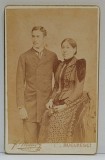FOTOGRAF FRANZ MANDY , BUCURESTI , CUPLU IN STUDIO , FOTOGRAFIE C.D.V. , SFARSIT DE SECOL XIX