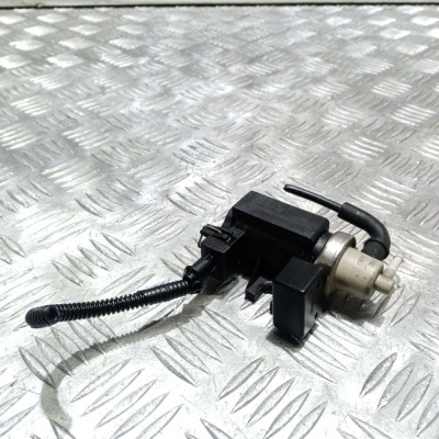 Supapa vacuum Volvo XC90 I V70 2.4D foto