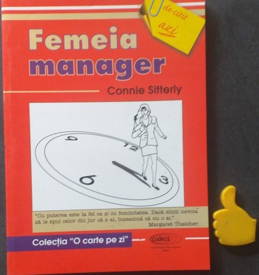 Femeia manager Connie Sitterly foto