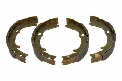 Set saboti frana, frana de mana MITSUBISHI Sigma Sedan ( 10.1990 - 07.1996) OE MB950211 foto