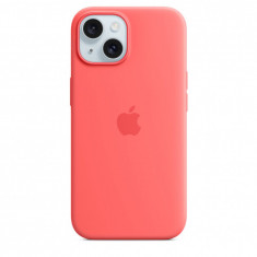 Husa de protectie Silicone Case with MagSafe pentru iPhone 15, Guava