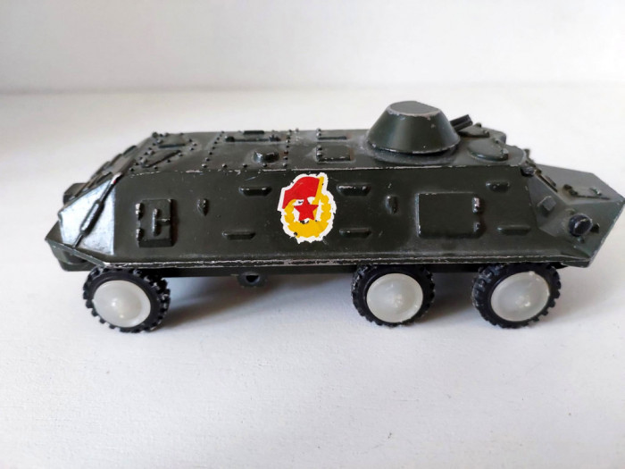 * Tanc rusesc, tank URSS jucarie veche anii 80, metal, 16x6x5cm, colectie