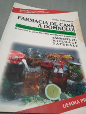 FARMACIA DE CASA A DOMNULUI -PETER PUKOWNIK foto