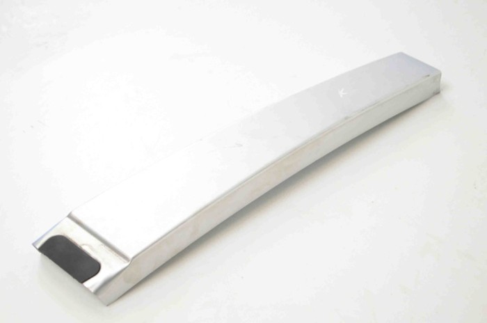 Ornament vertical ușă st&acirc;nga față PORSCHE CAYENNE 9PA 2005 OEM: 7L5853317D 11410703