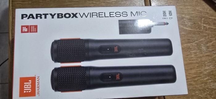 Partybox wireless mic