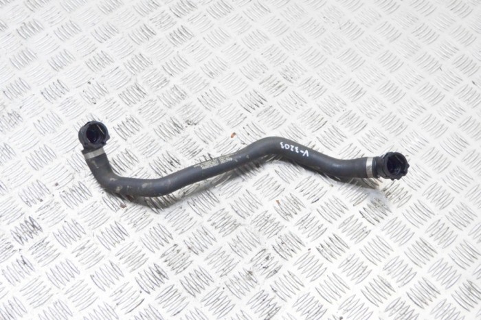 Furtun de lichid de răcire MERCEDES-BENZ E W213 2017 OEM: A2135014782 13641291