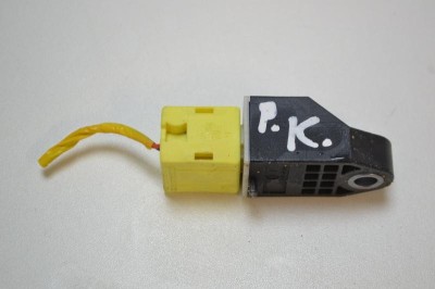 Senzor de impact st&amp;acirc;nga față HYUNDAI i40 CW VF 2015 OEM: 95920-0U000 2282158 foto