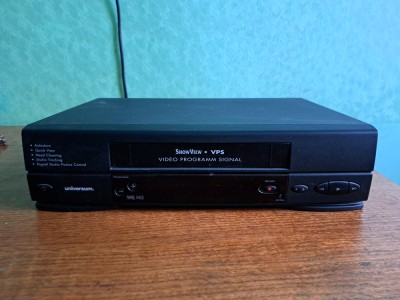 Video Universum VR796 foto