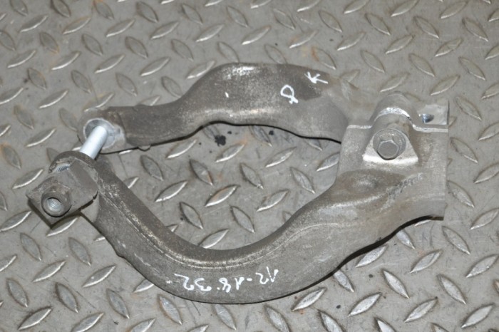 Braț inferior st&acirc;nga față LAND ROVER DISCOVERY V L462 2018 OEM: cpla-3463-a 11178797