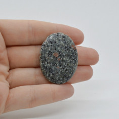 Cabochon hornblend 37x28x5mm c9