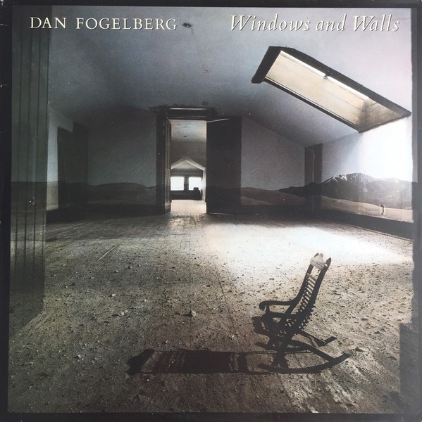 Vinil Dan Fogelberg &lrm;&ndash; Windows And Walls (VG+)