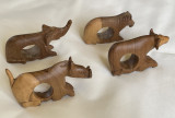 Patru inele pentru servetele de forma unor animale africane, sculptate in lemn, Europa