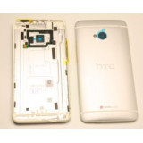 Capac baterie HTC One M7 argintiu