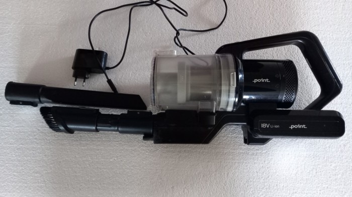 ASPIRATOR MASINA +acumulator+incarcator