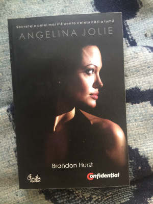 w2 Angelina Jolie - Brandon Hurst foto