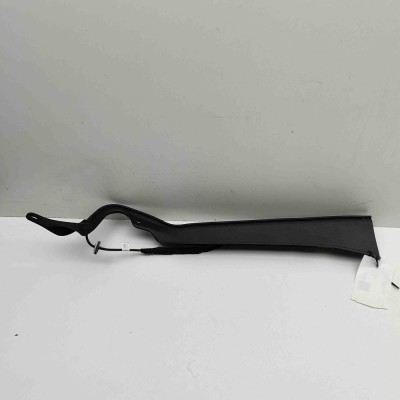 Ornament picurator haion dreapta MAZDA CX-5 KF 2022 OEM: KSD5-62-6G0 31147465 foto