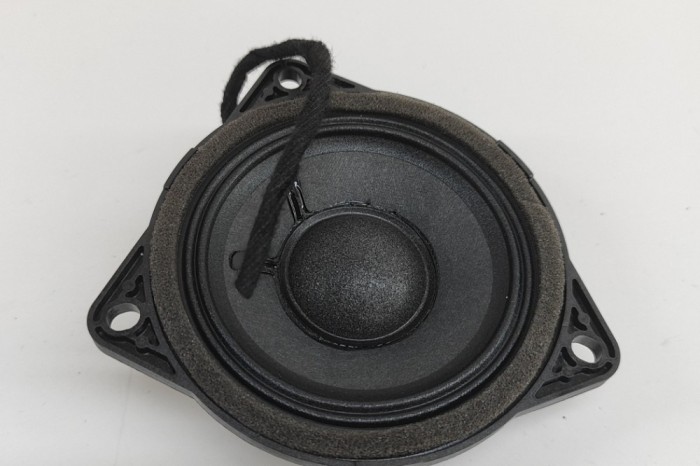 Difuzor ușă dreapta spate PORSCHE CAYENNE 9Y0/9Y3 2023 OEM: 971035415F,971.035.415.F 29180178
