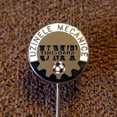 Insigna fotbal - UMT TIMISOARA foto