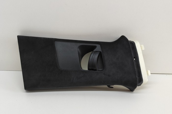 Ornament st&acirc;lp B dreapta PORSCHE MACAN 95B 2015 OEM: 95B867294,95B.867.294 25383437