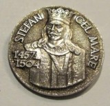 CY - Insigna &quot;Stefan cel Mare 1457 - 1504&quot; / metal alb neferos, Romania de la 1950