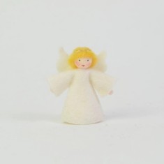 Papusa Ingeras fetru foto