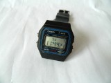 Ceas CASIO digital , multe functii , cod C8