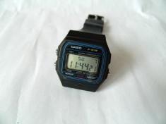 Ceas CASIO digital , multe functii , cod C8