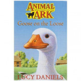 Lucy Daniels - Goose on the Loose - 112996