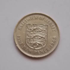 5 NEW PENCE 1968 JERSEY