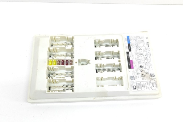 Modul de confort BMW i4 G26 2022 OEM: 5A7C988,VPJKAF-14B127-A | 23676144