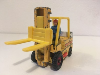 * Stivuitor Corgi Allis Chalmers ACP 60, vintage, Singapore 1981, fier foto