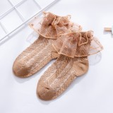 Sosetele crem cu model din tesatura si volanas din tulle (Marime Disponibila: