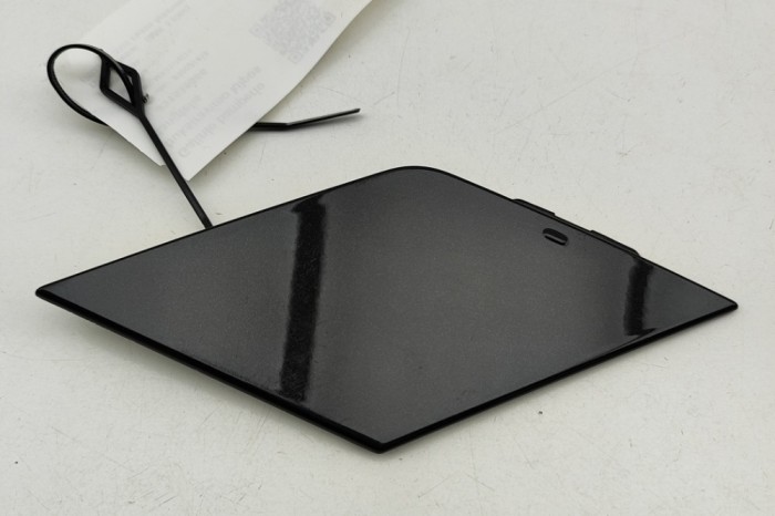 Capac c&acirc;rlig de remorcare bara de protecție spate BMW 5 G60 2025 OEM: 8085222,51128085222 31535566