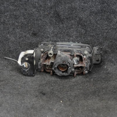 Proiector ceață dreapta față TOYOTA COROLLA _E12_ 2004 OEM: 81210-02051 | 1304999 foto