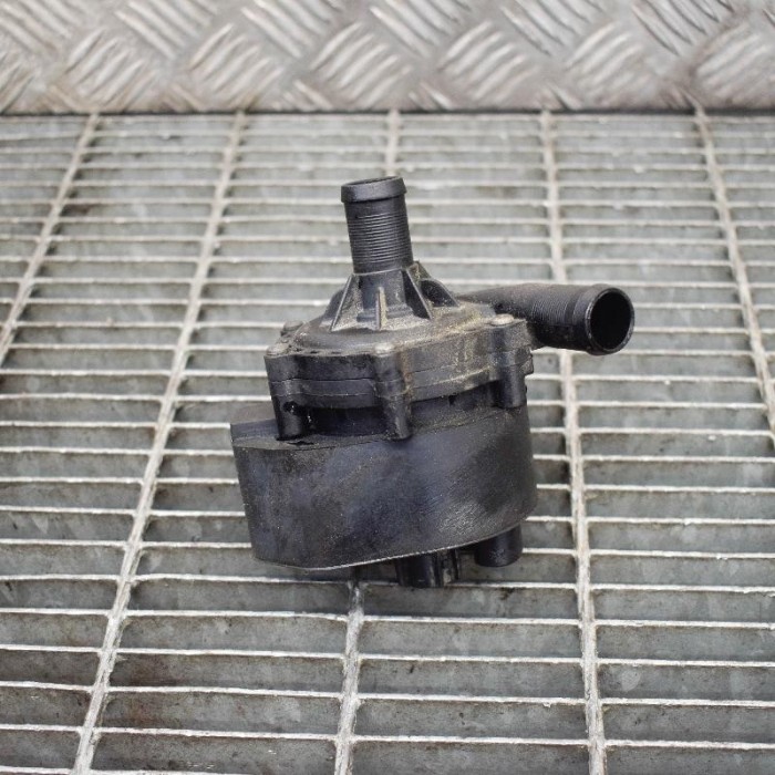 Pompa de apa auxiliara TESLA MODEL X 2016 OEM: 1035348-00-F 4110960