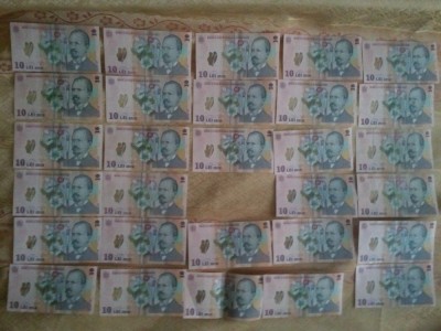 Lot 29 bancnote 10 lei 2005 Rom&amp;acirc;nia, circulate, nu se vand separat foto