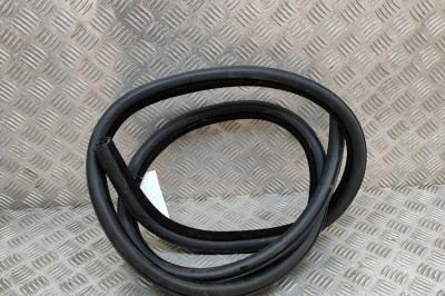 Garnitura ușă dreapta spate JAGUAR XE X760 2017 OEM: GX73-253A10-A | 26698442 foto