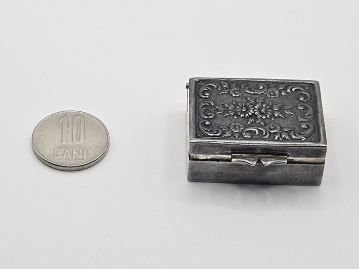 Cutiuta argint #1890