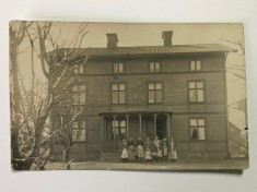 Fotografie veche de familie din perioada interbelica (2)