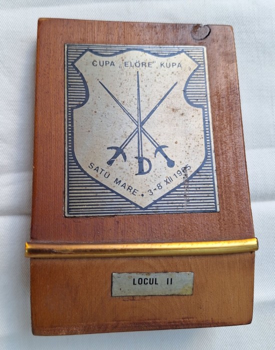 Scrima - Cupa Elore - Satu Mare, medalie premiu - Locul 2, concurs sustinut in Decembrie 1985 - trofeu sportiv