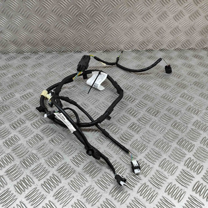 Cablaj senzor de parcare spate FORD PUMA J2K, CF7 2024 OEM: R1TT-15K868-ADB 29372773