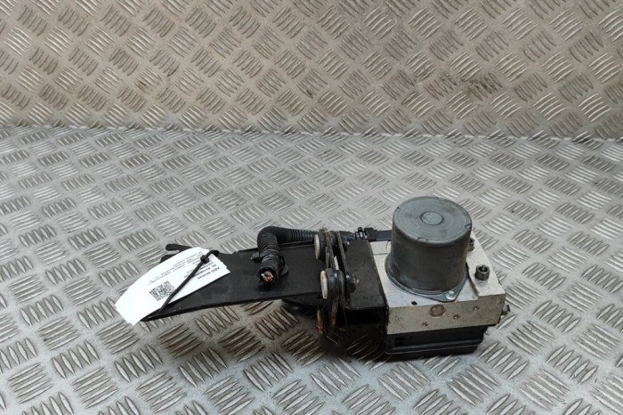 Pompa ABS RENAULT TWINGO II CN0_ 2008 OEM: 8201128679,0265951128 31602568