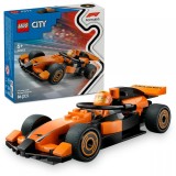 Pilot F1 cu masina de curse McLaren