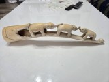 Corn vintage din Ivory