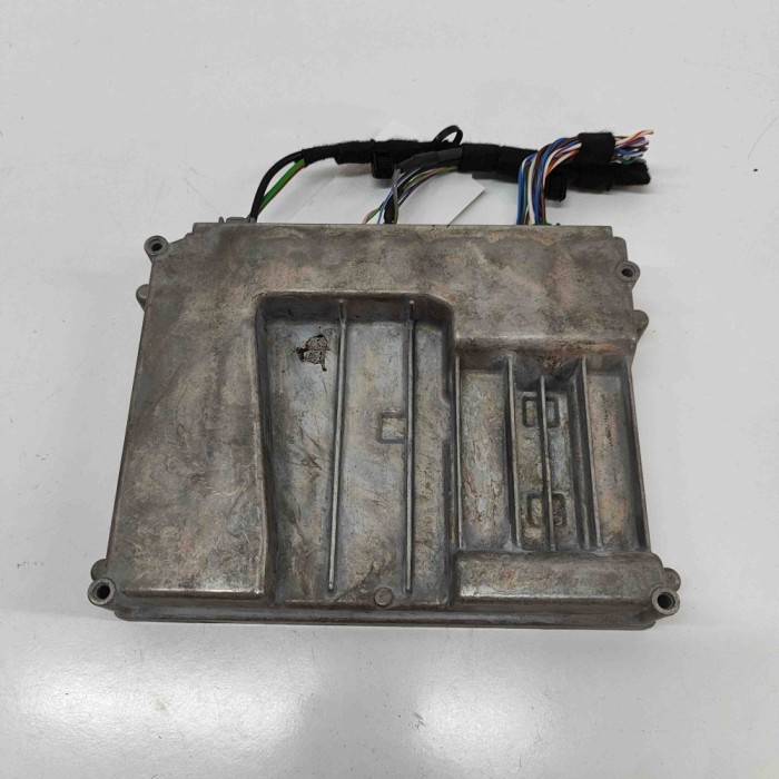 Amplificator de sunet JAGUAR F-PACE X761 2022 OEM: NK83-19C164-GB