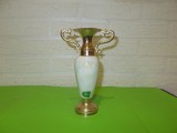 VAZA / AMFORA decorativa lucrata din ONYX de Pakistan , Made in ITALY , onix