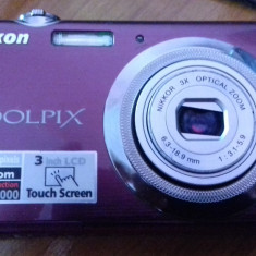 Nikon Coolpix S320