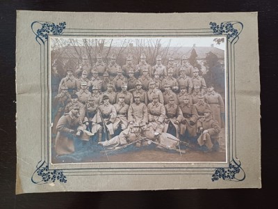 PM353N Soldați și ofițeri rom&amp;acirc;ni din Regimentul 93 Infanterie din Arad, cu puști-mitralieră Chauchat foto